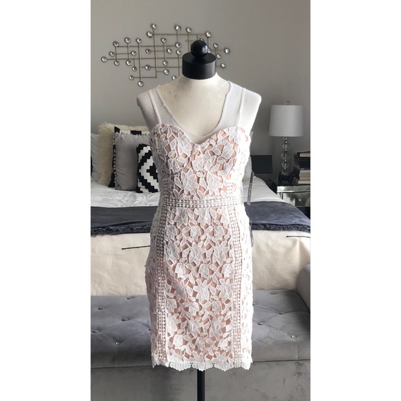 ❌SOLD❌Lulus Giovanni White Lace Mini Dress - Picture 7 of 8